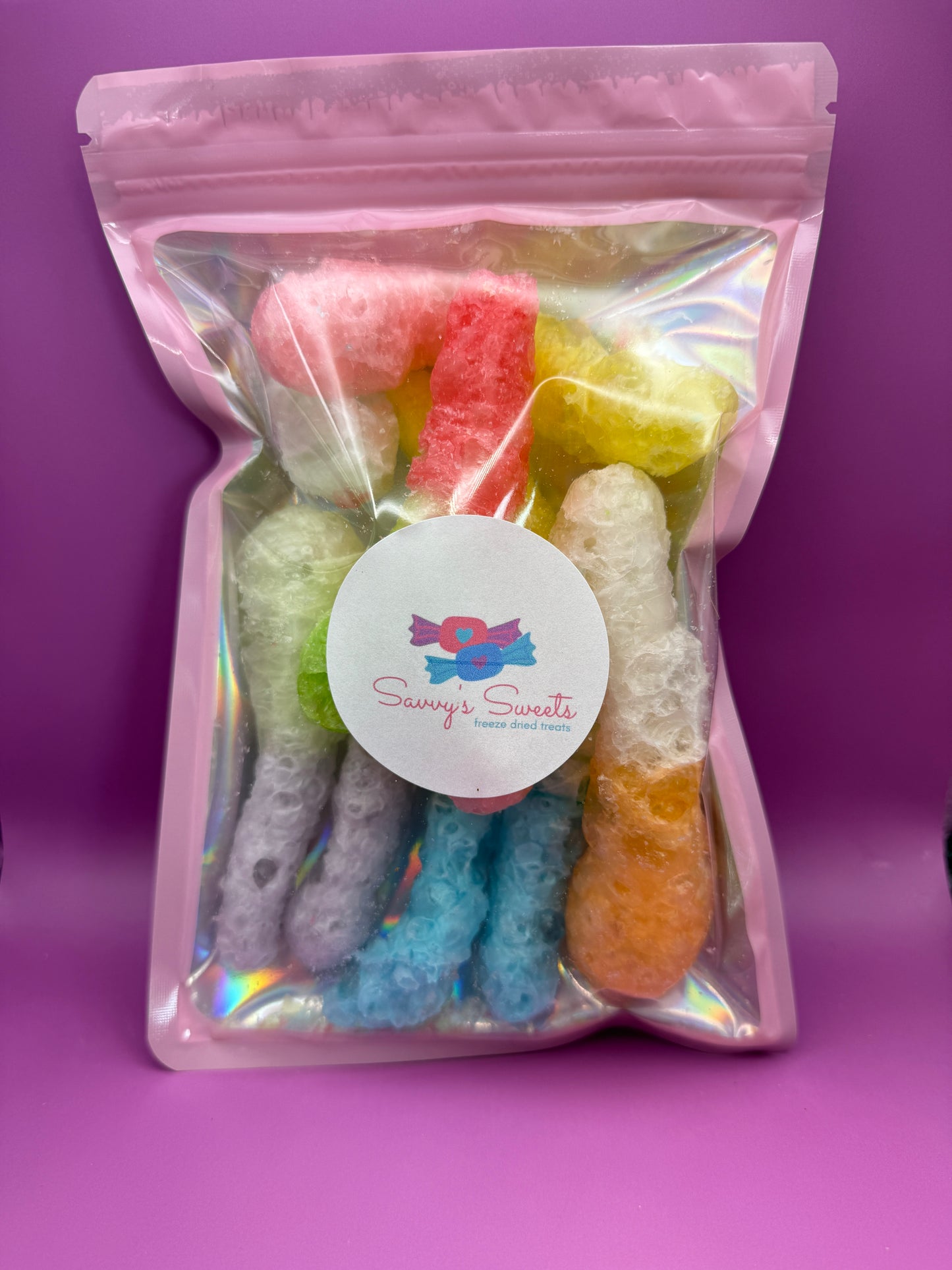 Sour Grubs – Freeze-Dried Gummy Worms (2oz Bag)